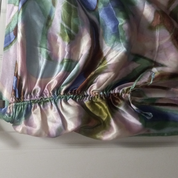 Silky Vibrant Future Collective Pencil Cinched Slit Skirt Unique Plus Size - Picture 3 of 4